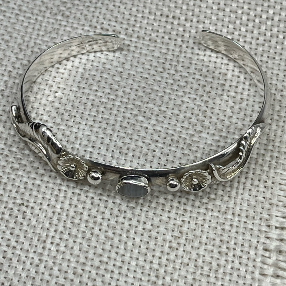 Vintage 90s Sterling Silver Handmade Cuff Bracelet – Florida Keys Design - Picture 4 of 17